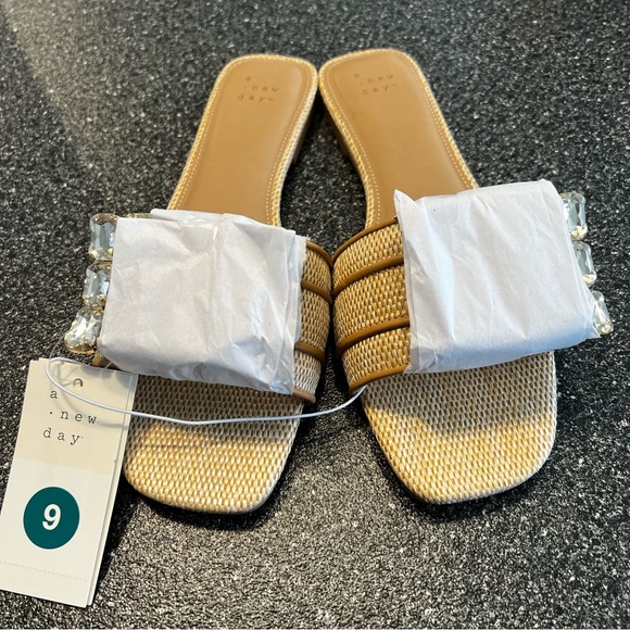 A New Day Women's Kelsey Sandals Size 9 - Picture 2 of 8